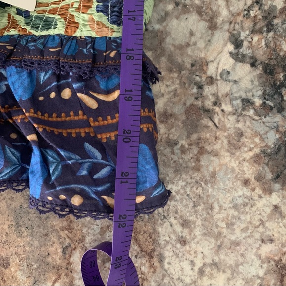 Women’s Farm Rio keyhole Ruffle Top Sz Med - Picture 11 of 12